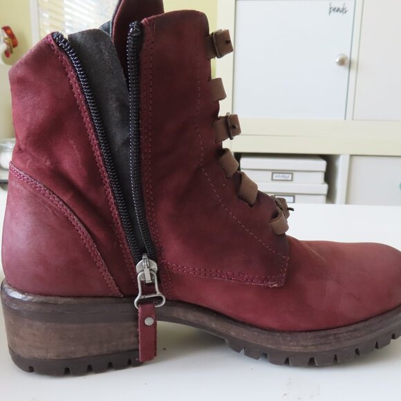 Burgundy combat style boots - Picture 6 of 7